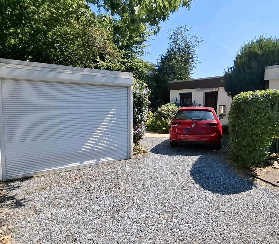 Thumbnail-Bungalow in Oberneuland mit Garten und Garage