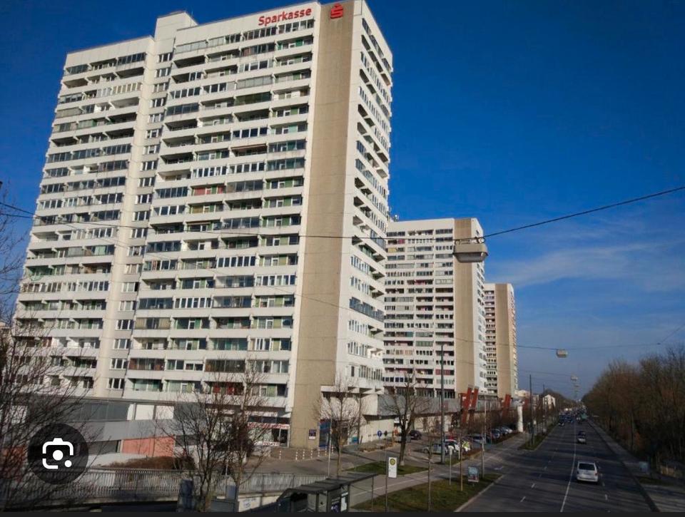 Thumbnail-Große 3 Zimmerwohnung Hell Provisonsfrei