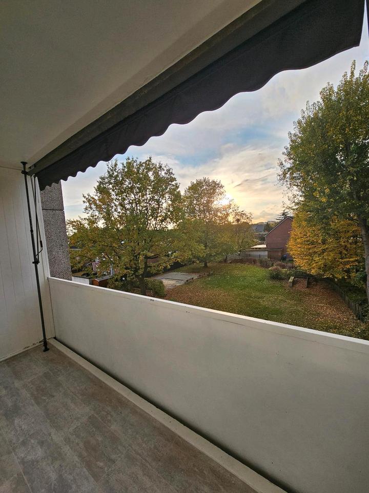 Thumbnail-3-Zimmer Wohnung mit Balkon und Parkplatz