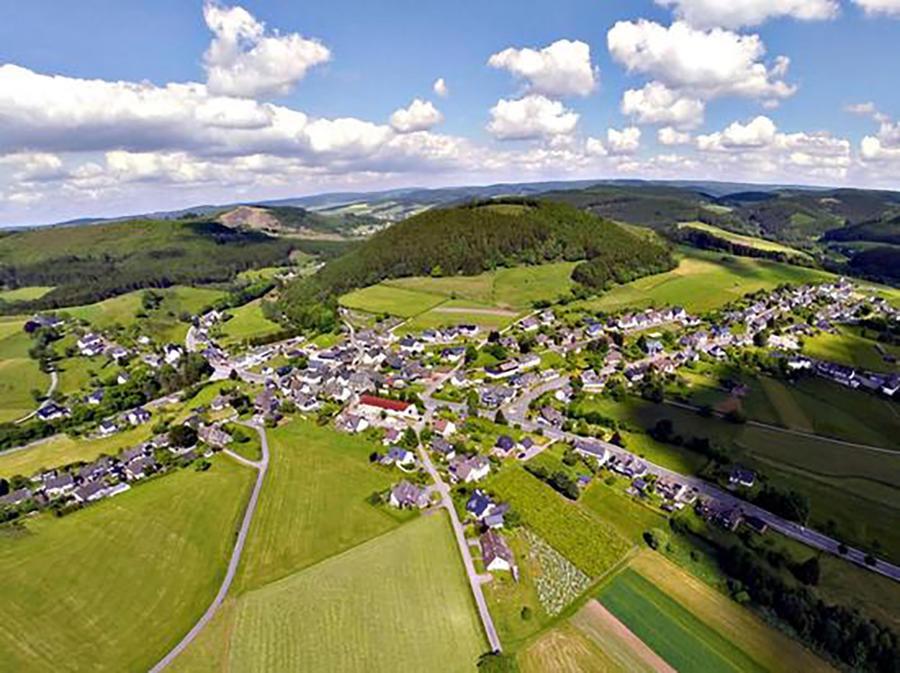 Thumbnail-2 Mietwohnungen in 57319 Bad Berleburg-Dotzlar aktuell in Sanieru