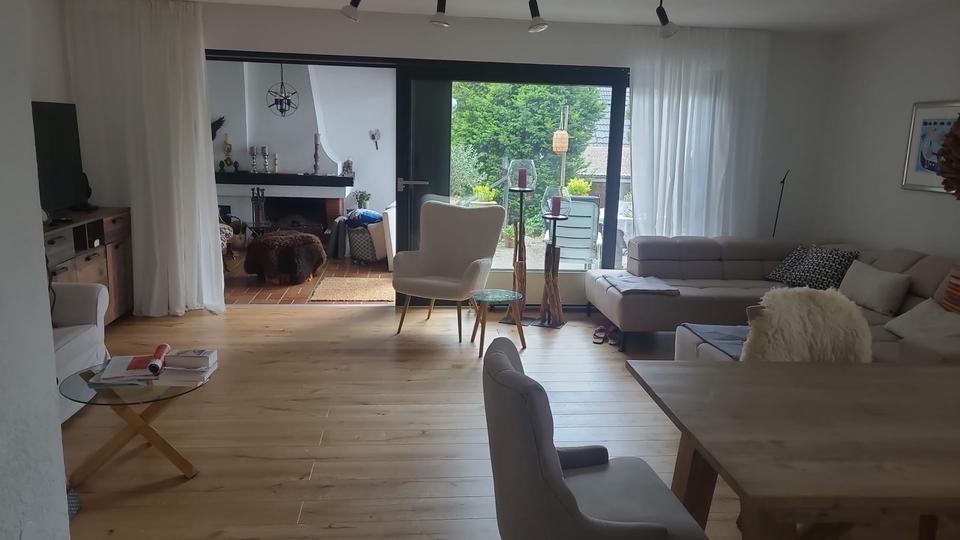 Thumbnail-Charmantes Haus mit wohnlich ausgebautem Keller von privat