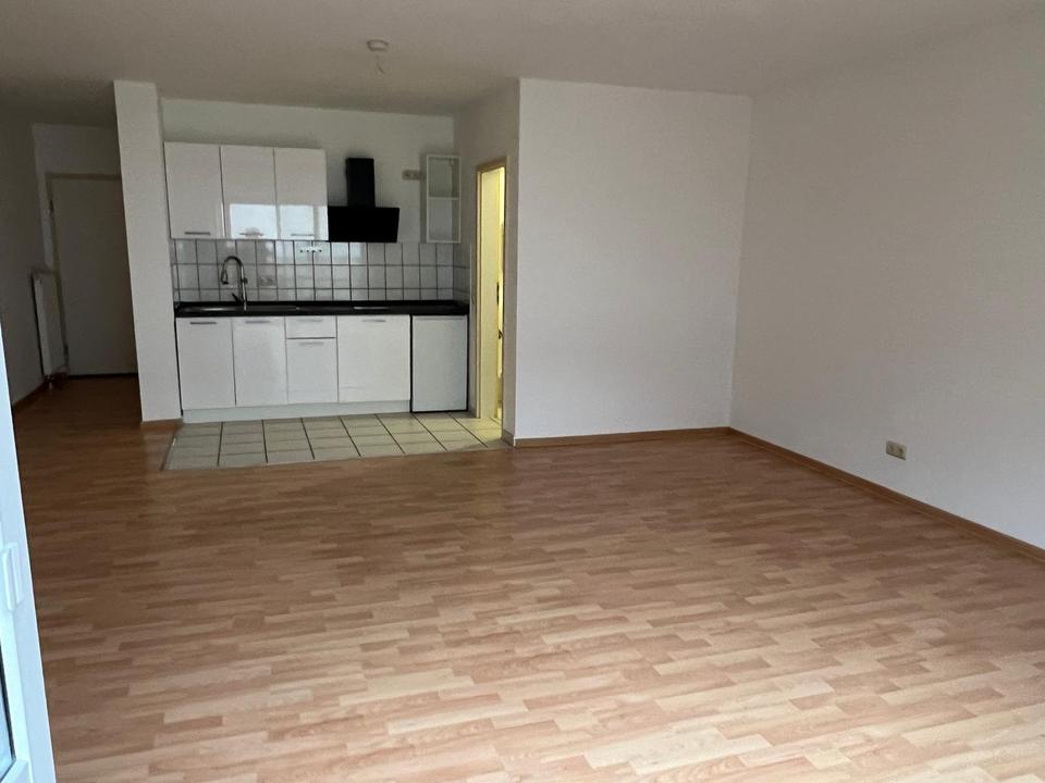 Thumbnail-Großes 1-Zi Apartment ca. 42 m² an der Stadtgrenze SiegenNetphen