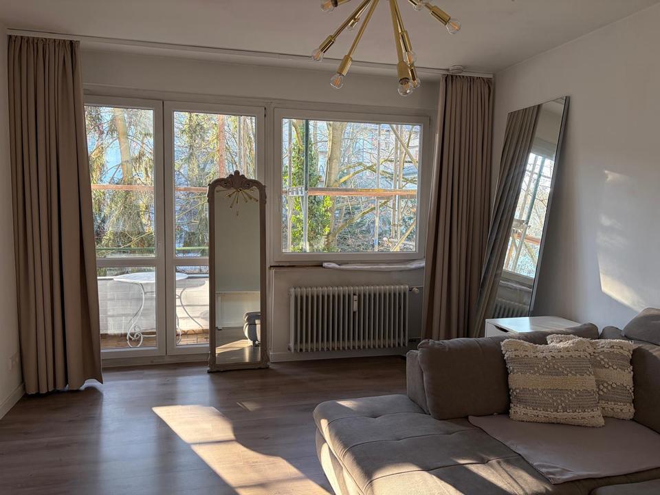 Thumbnail-Bezugsfrei ab sofort! Moderne 2-Zi.-Wohnung in Steglitz + Möbel