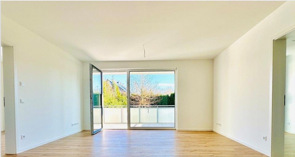 Thumbnail-Exklusive EG-Neubauwohnung mit traumhaften Gartenblick & großem überdachten Ost- Balkon – Erstbezug im KfW-40-Premiumbau – Barrierearm, 3- Zimmer