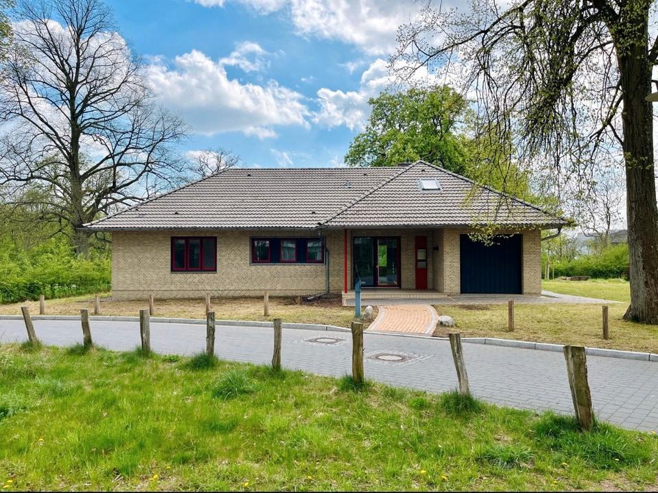 Thumbnail-PROVISIONSFREI: Solider Bungalow oder MFH-Genehmigung im Erlenhof