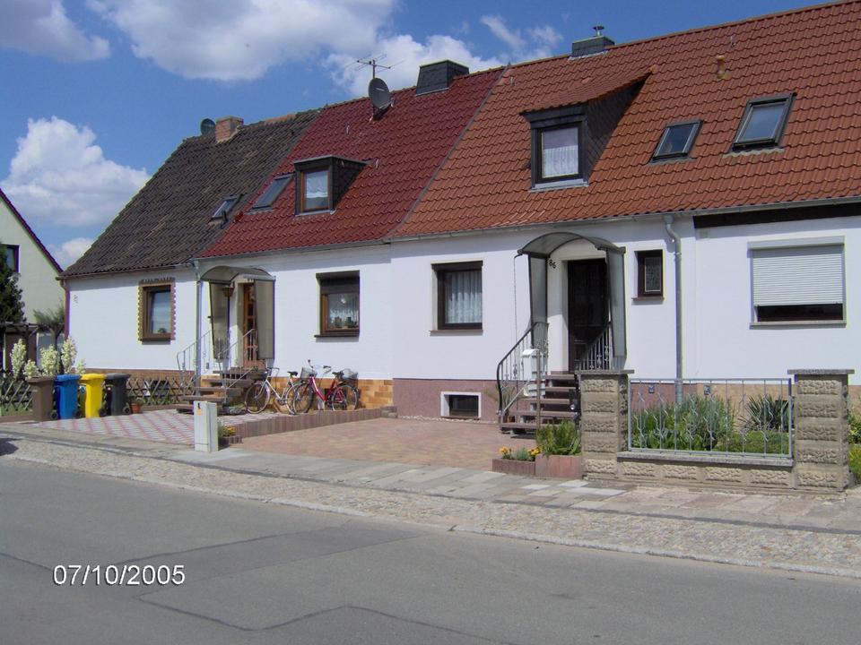 Thumbnail-Schönes Reihenmittelhaus mit Einfahrt in Kölleda