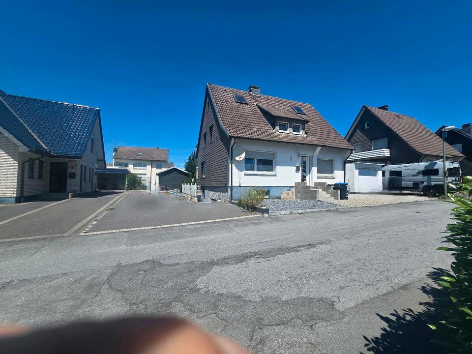 Thumbnail-Haus EinZweifamilienhaus