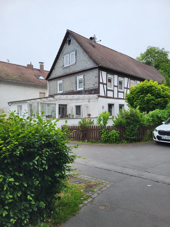 Thumbnail-Schönes freistehendes Einfamilienhaus