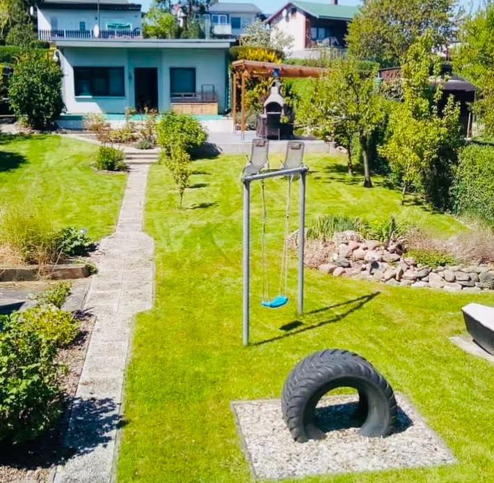 Thumbnail-Mecklenburgische Seenplatte Ferienhaus Ferienwohnung inkl. Boot