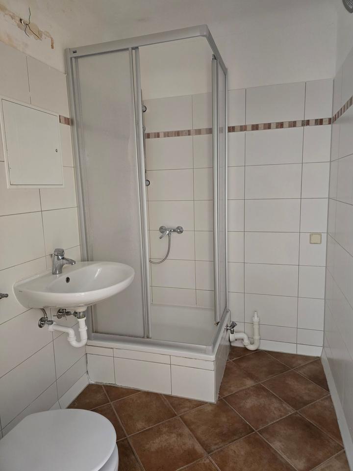 Thumbnail-Großzügige 2 -Raumwohnung mit Balkon im Erdgeschoss