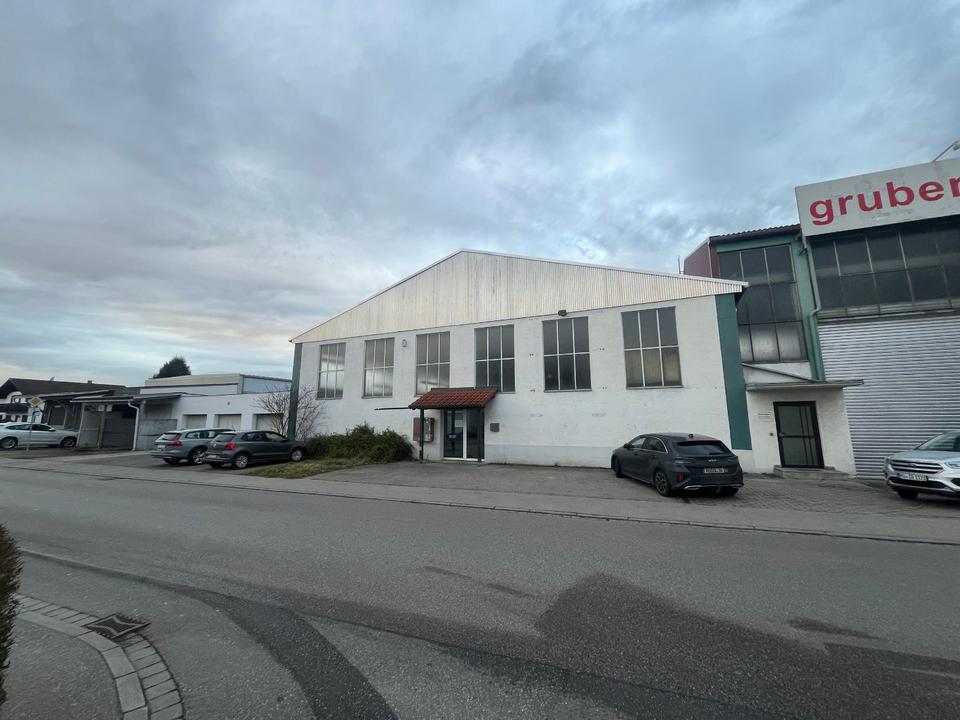 Thumbnail-Austellungshalle Büro Austellungshalle Lagerhalle