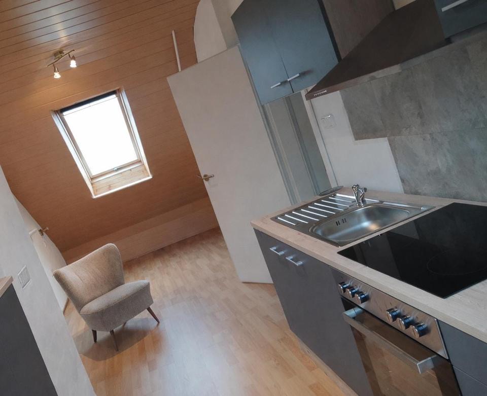 Thumbnail-Dachgeschosswohnung mit 2,5 Zimmern