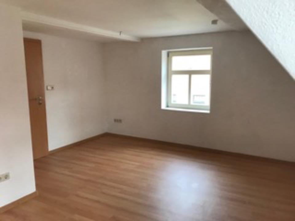 Thumbnail-2-Raumwohnung 2. OG