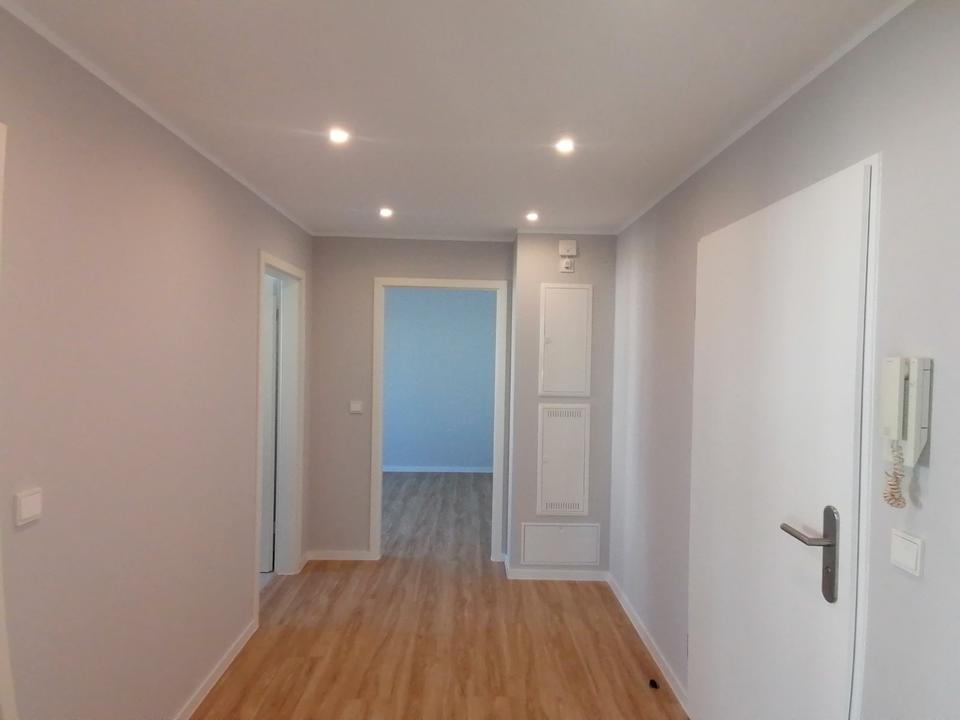 Thumbnail-Erstbezug nach Sanierung inkl. Einbauküche, Balkon und Stellplatz