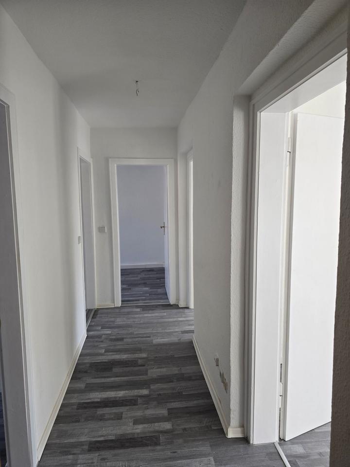 Thumbnail-Helle 4-Zimmer-Wohnung mit Balkon & Tageslichtbad in Kalbe (Milde)