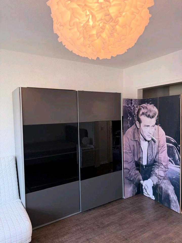 Thumbnail-Charmante Wohnung in Lindemannstraße ( ab sofort )