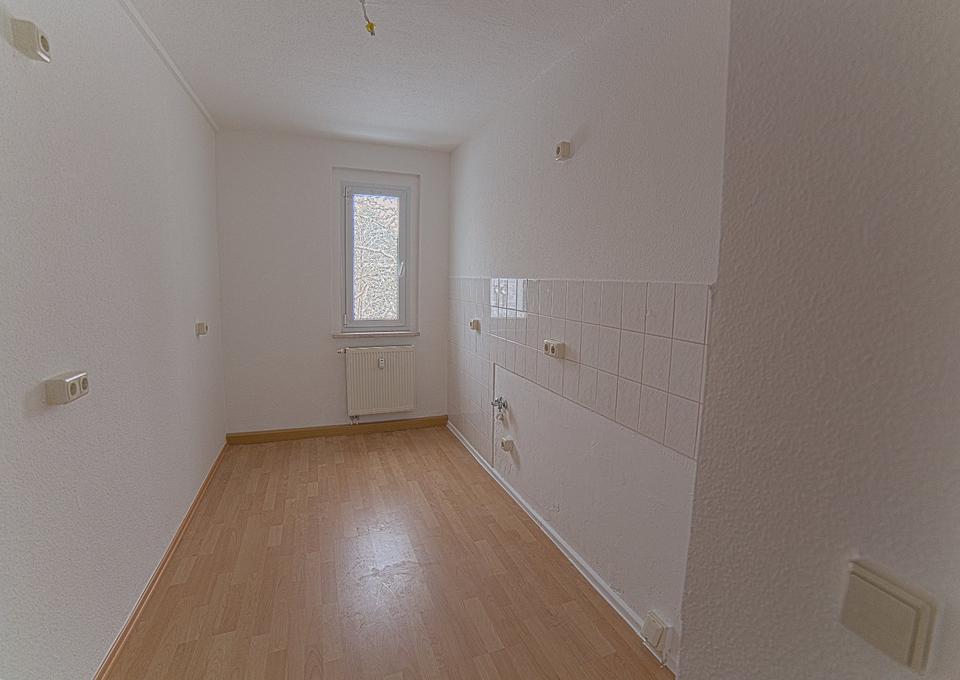 Thumbnail-Helle 3-Raum-Wohnung mit Balkon zur Vermietung