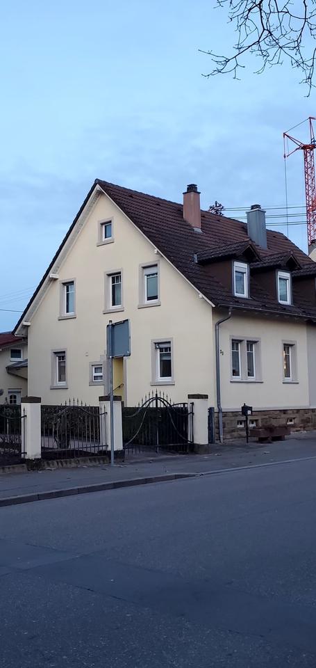 Thumbnail-Gepflegte Doppelhaushälfte mit Anbau, Garage, Hof und Garten