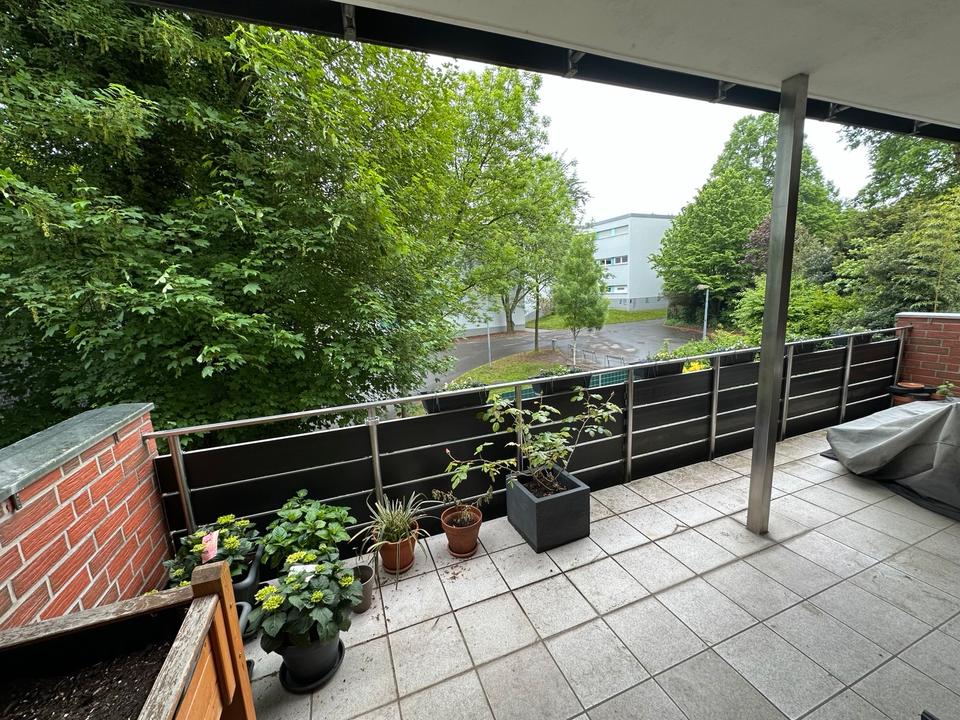 Thumbnail-Attraktive 2,5-Zimmer-Wohnung mit Balkon im Kaiserviertel