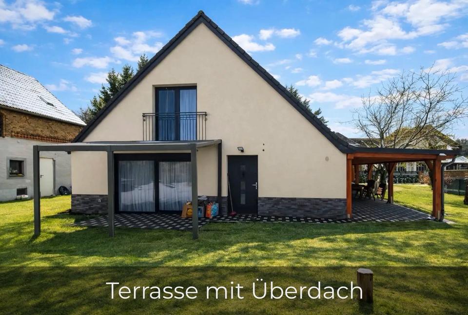 Thumbnail-Einfamilienhaus mit Scheune