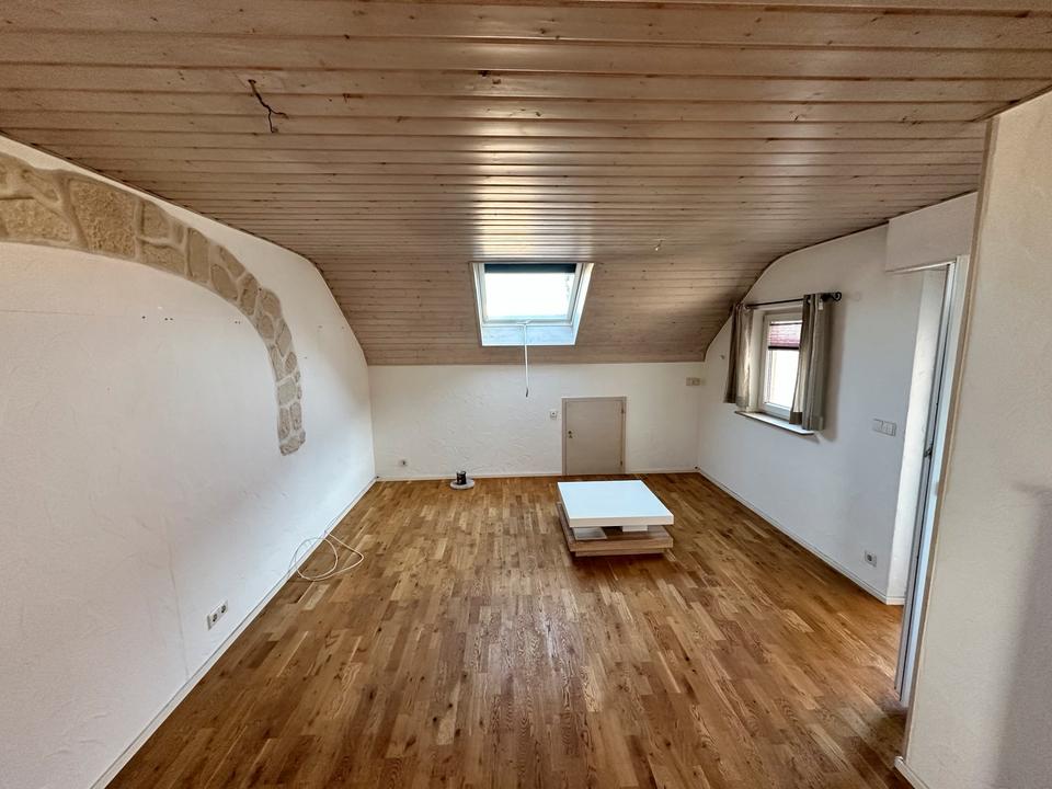 Thumbnail-Stuttgart Heumaden Eigentumswohnung 2,5 Zimmer mit Balkon