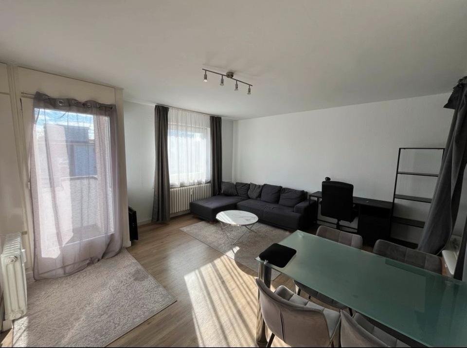 Thumbnail-Charmante 1-Zimmerwohnung mit Balkon zur Untermiete