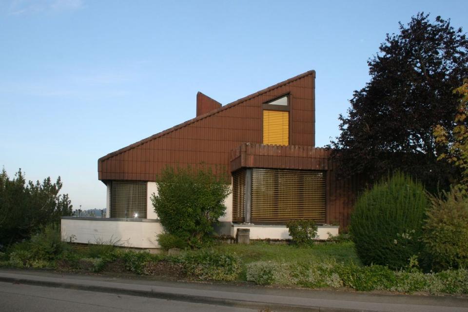 Thumbnail-Einfamilienhaus mit Büroeinheit und Doppelgarage in Nattheim