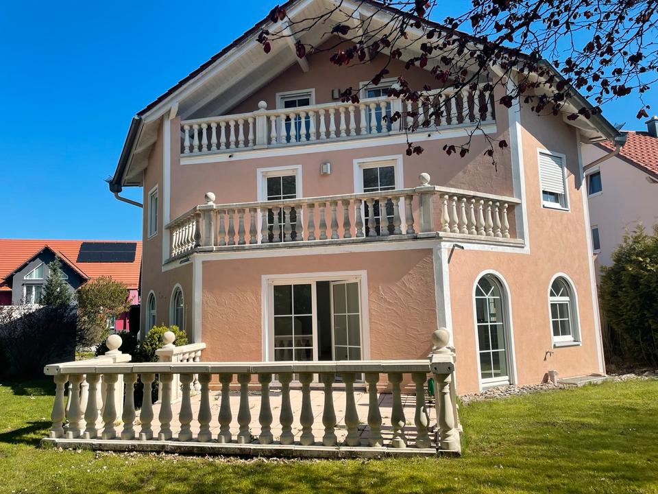 Thumbnail-Mehrfamilienhaus mit 8 Zimmern