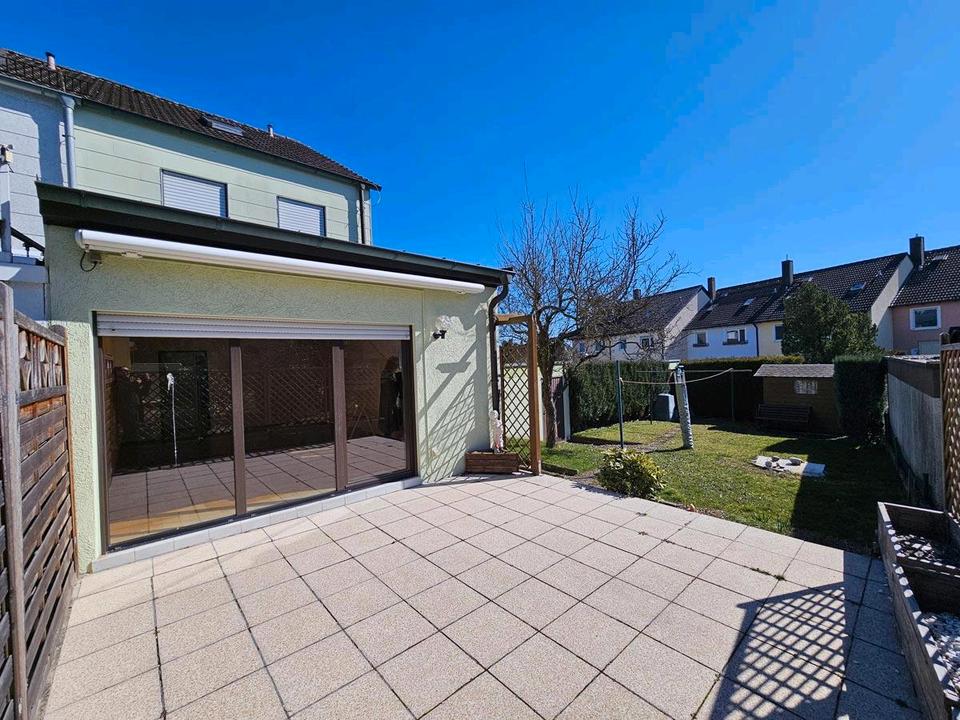 Thumbnail-Reiheneckhaus in Bayreuth mit zwei Gargen, schöne ruhige Lage