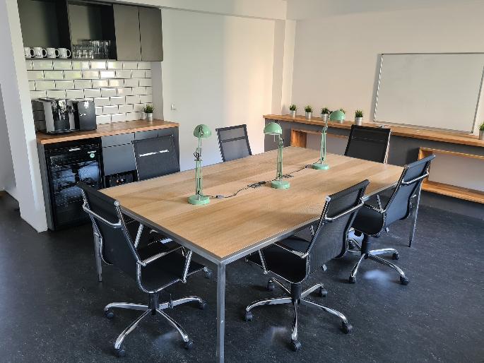 Thumbnail-Fix Desk Business – 247 Coworking-Spot in Berlin Schöneberg