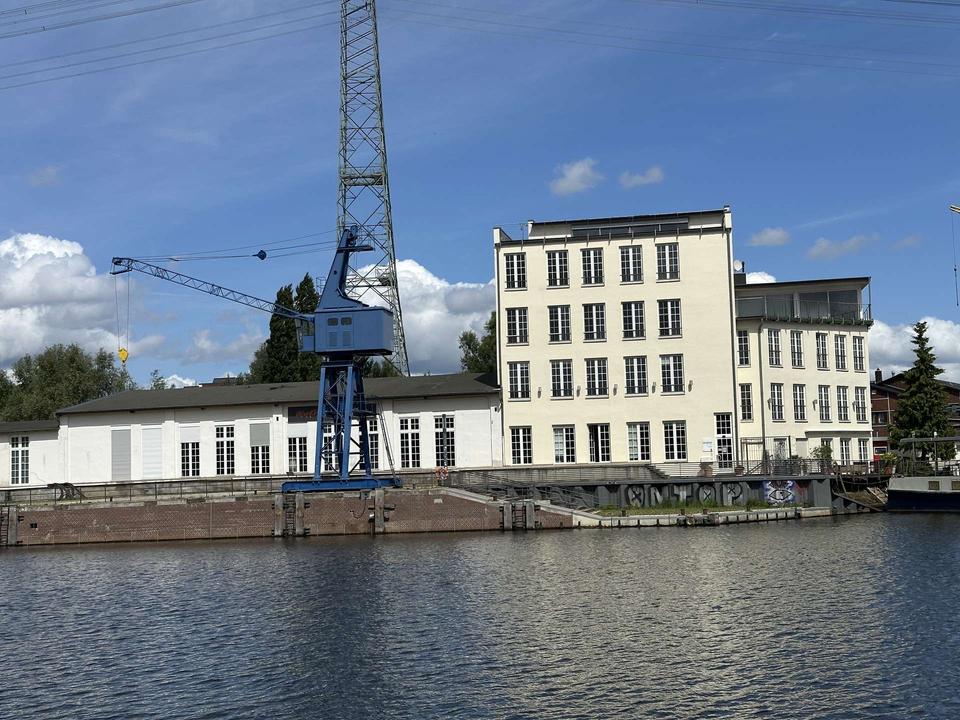 Thumbnail-Hochwertige Lofts Büro mit Wasserblick im Harburger Hafen