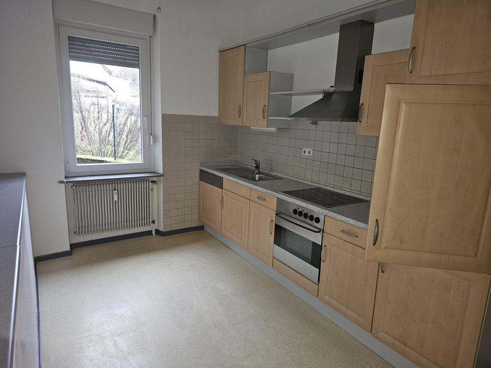 Thumbnail-3-Zimmer-Wohnung in Idar-Oberstein (Jahnstraße) mit Einbauküch