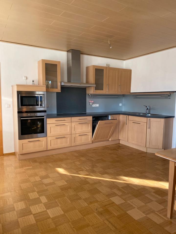 Thumbnail-Große, helle Wohnung