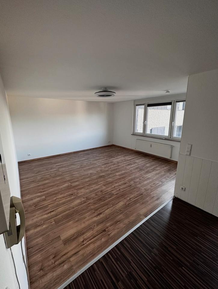 Thumbnail-1 - Zimmer Wohnung - Möbliert mit Stellplatz