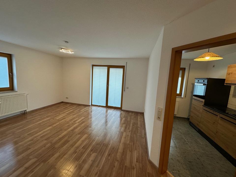 Thumbnail-2 Raumwohnung mit Küchenzeile und Balkon 02742 Neusalza Spremberg