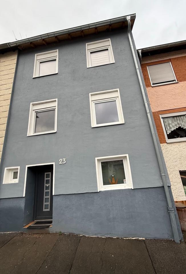 Thumbnail-Reihenhaus Hangard – 5 Zimmer