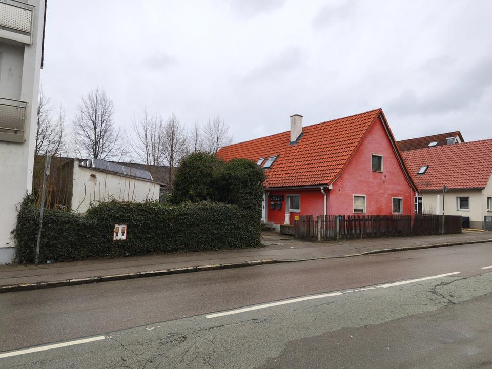 Thumbnail-Einfamilienhaus Renovierungsbedürftig