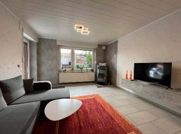 Thumbnail-Moderne Souterrainwohnung mit eigenem Garten & Terrasse