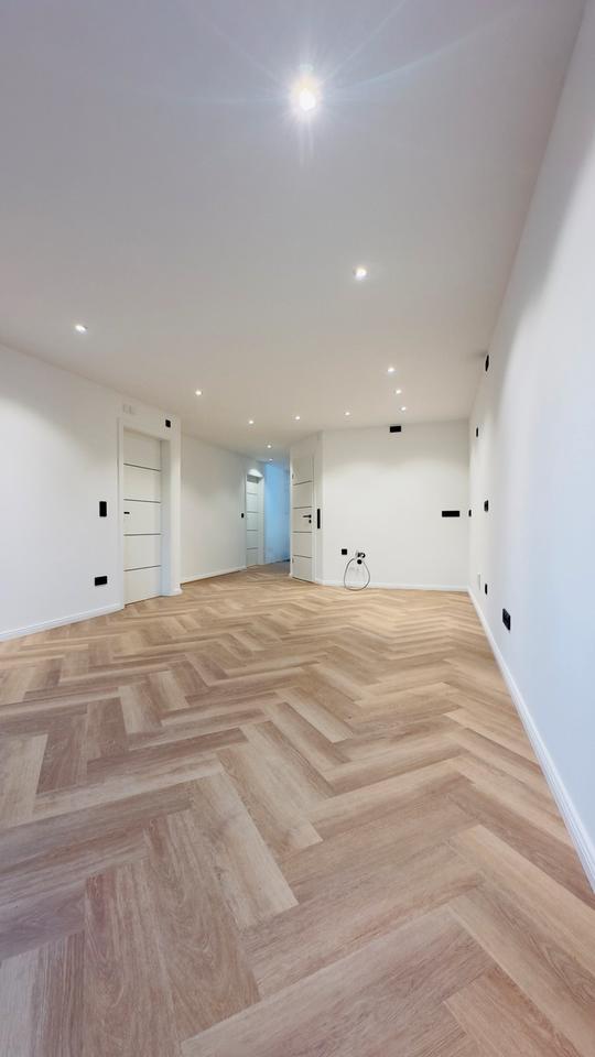 Thumbnail-Hochwertig sanierte Wohnung - mit Balkon, Garage u. Lagerraum