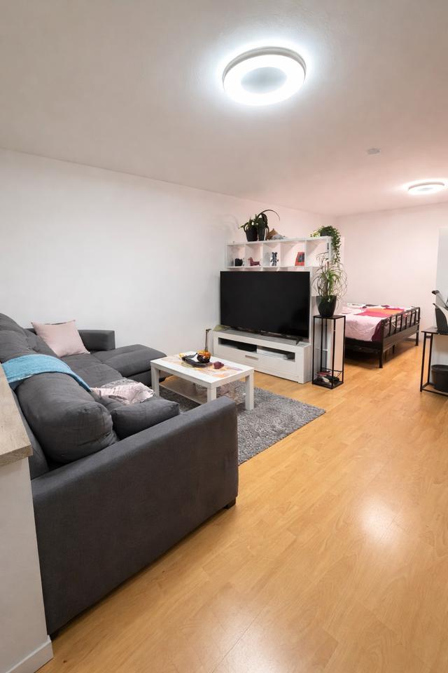 Thumbnail-Charmante 1-Zimmer-Wohnung (ca. 50 m²) zu verkaufen