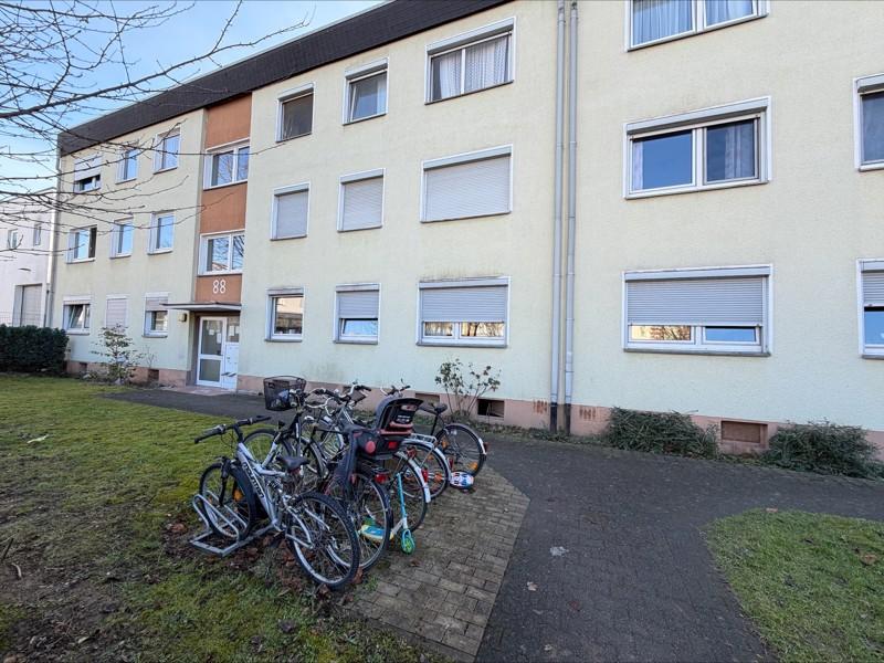 Thumbnail-Praktisch geschnittene 3-Zimmer-Wohnung mit Balkon!