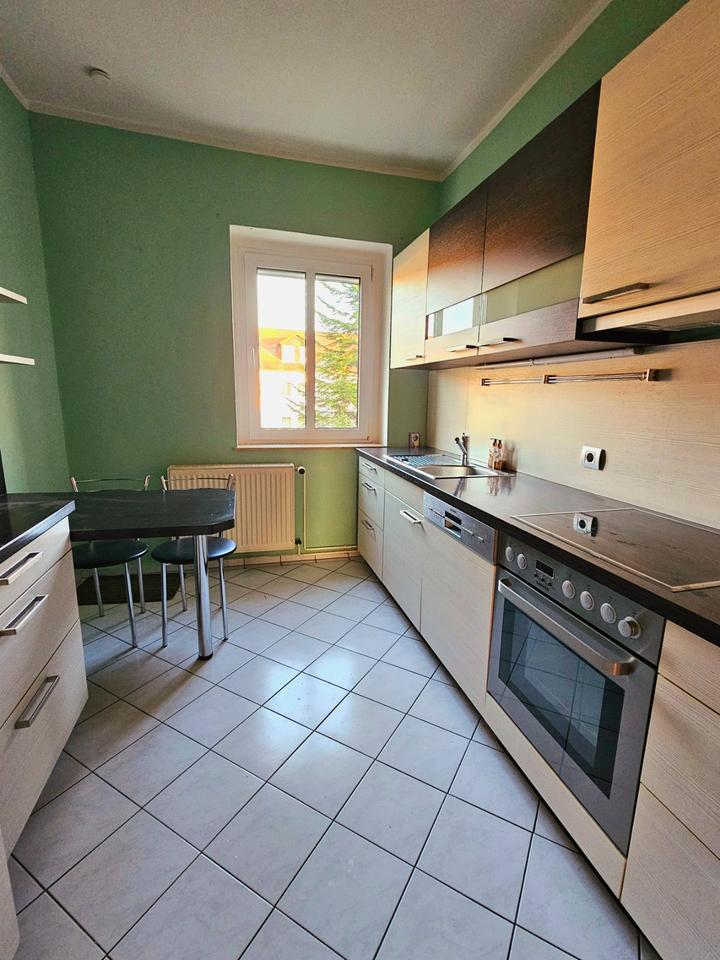 Thumbnail-*ab sofort* Helle Vier-Raum-Wohnung mit Einbauküche