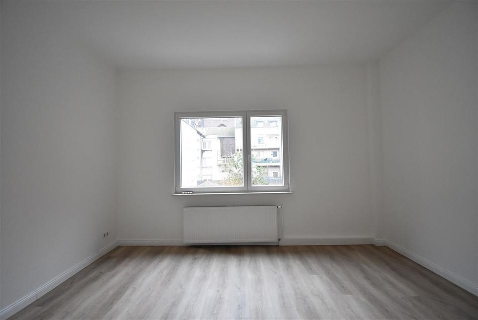 Thumbnail-Modernes Wohnen am Marktplatz! Renoviert 2-Zi-Whg in DU-Beeck