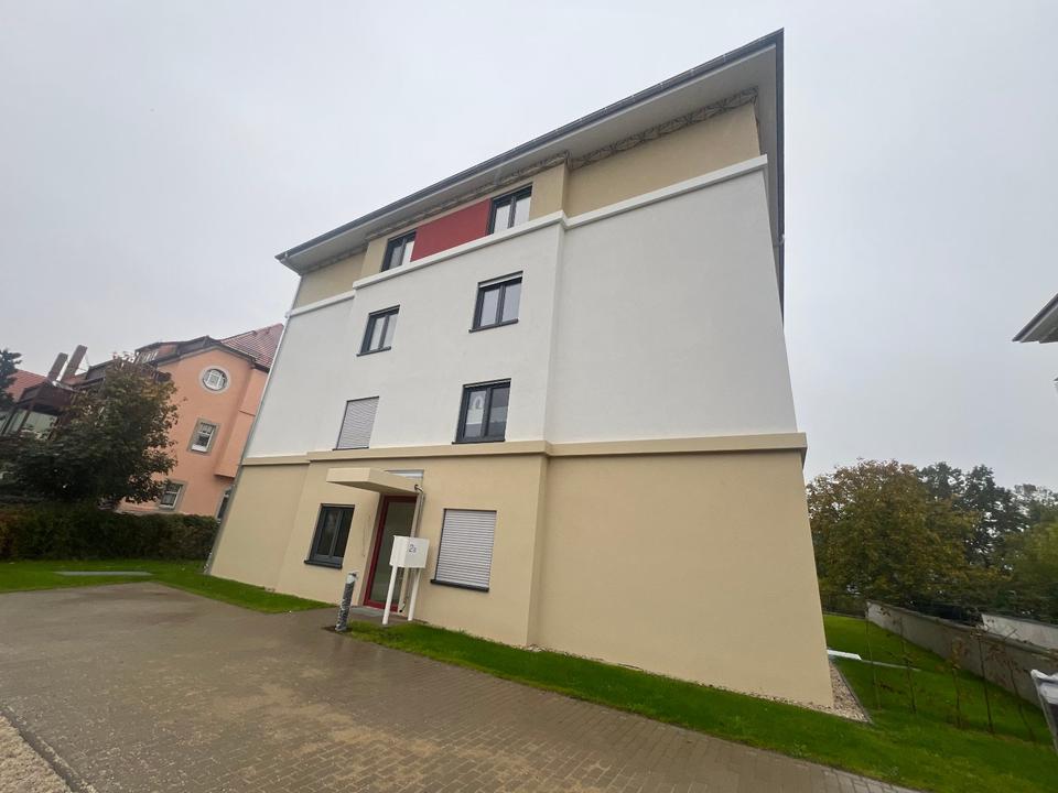 Thumbnail-Helle 4-Raum-Neubauwohnung mit eigenem Garten (Erstbezug)