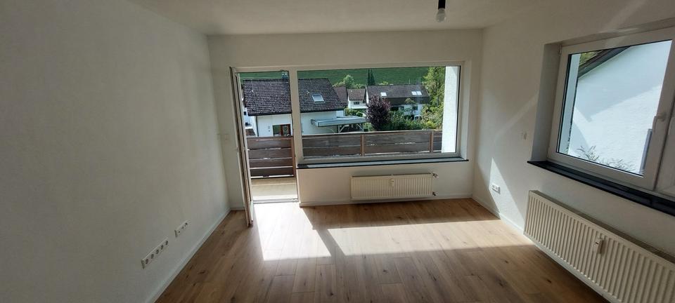 Thumbnail-3 Zimmer Wohnung im 1.OG mit Garten zur Miete