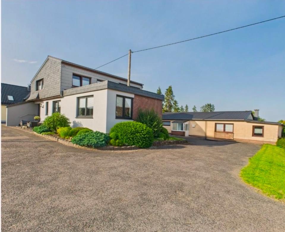 Thumbnail-2 Häuser mit 3 Wohnungen 53940 Losheim 2 Huizen met 3 woningen