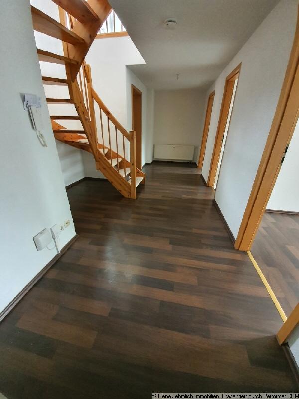 Thumbnail-Schöne Wohnung in Gablenz mit Terrasse und Balkon