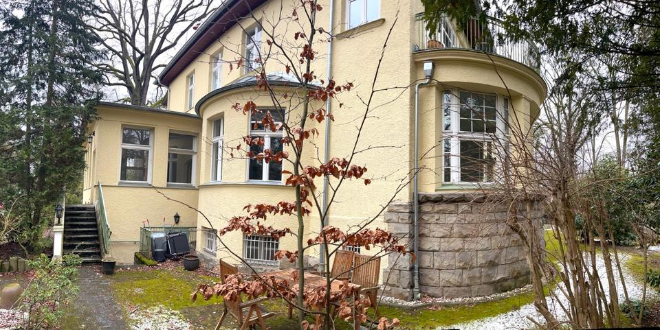 Thumbnail-Großzügige 4-Zimmer Wohnung in Zehlendorf BEFRISTETMÖBILIERT