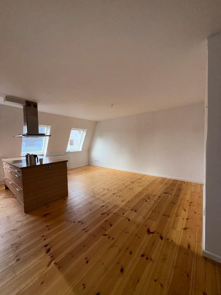 Thumbnail-2,5 Zimmer Wohnung -ANFRAGESTOPP-