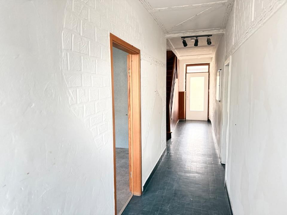 Thumbnail-Einfamilienhaus SaarlouisLisdorf5 SchlafzimmerGartenGarage